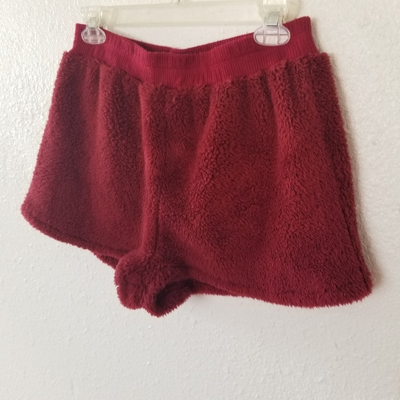 lounge shorts sherpa burgandy NEW BOUTIQUE - Picture 2 of 7